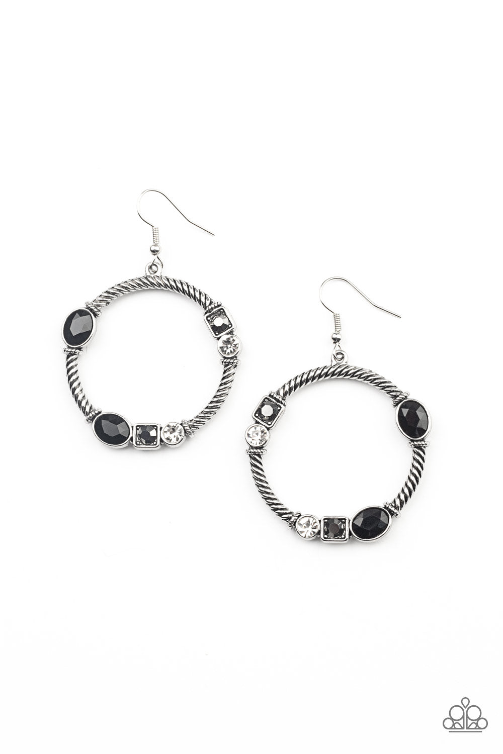 Glamorous Garland - Black